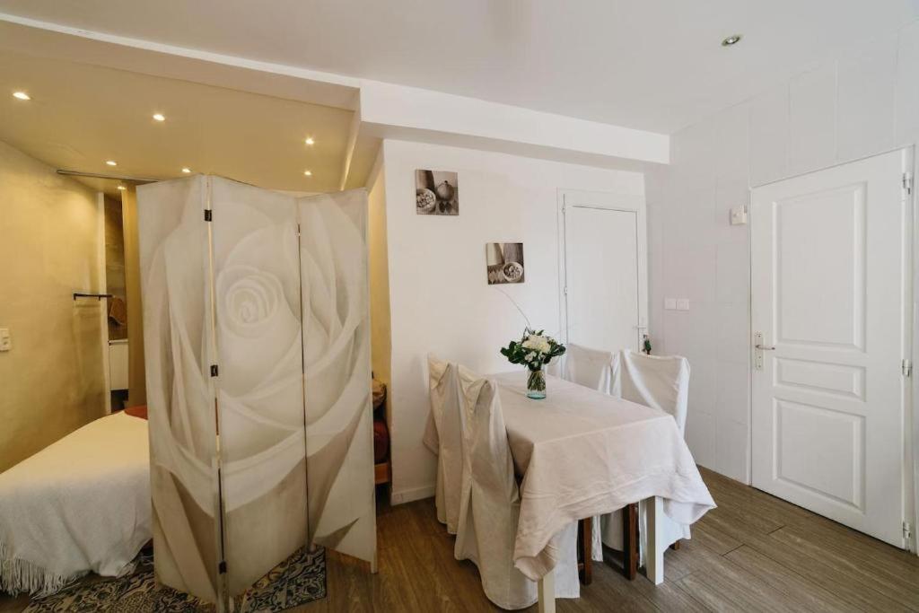 Studio Tt Equipe Parking Coeur Ville Sanary-sur-Mer Luaran gambar